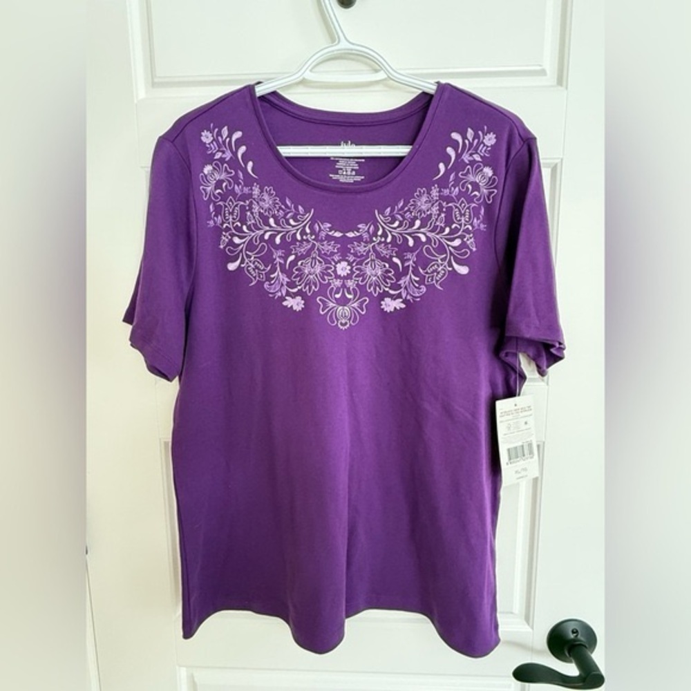 NWT Purple T-shirt XL